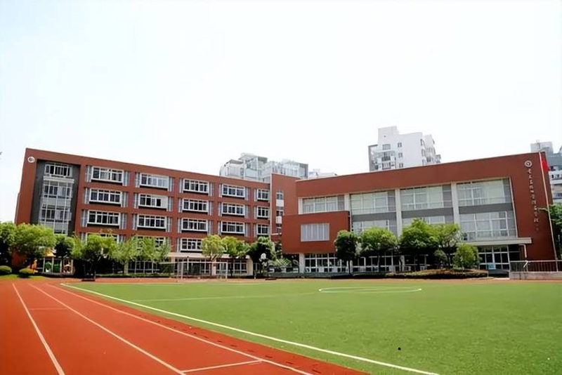 如何通过一个统一的入口,实现教学管理平台的有效整合与高效运作?这不仅关乎教师的工作效率,更影响着学生的学习体验。今天我们就一起来探索这一问题。